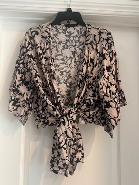 Floral Tie-Front Satin Crop Top - Black & Blush